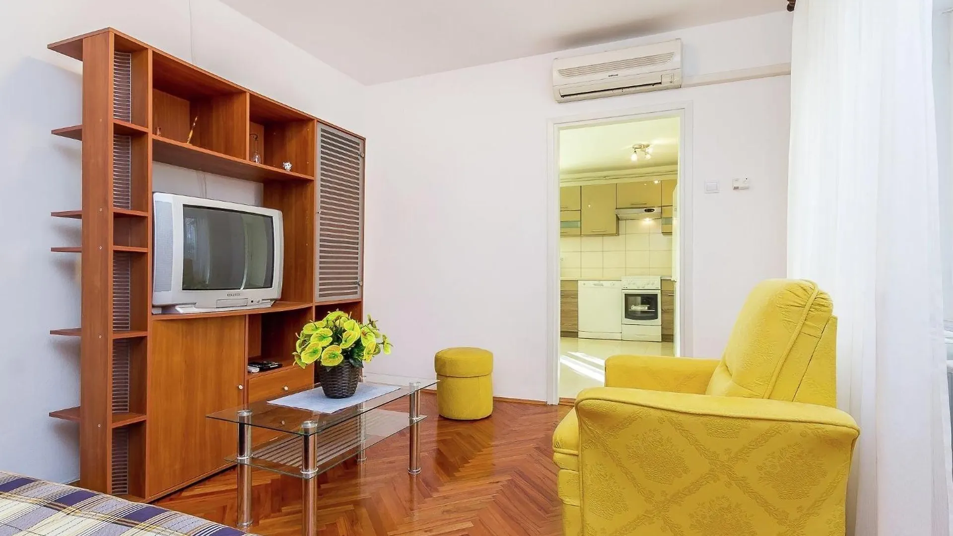 Lovely Apartment Only 500 M From The Sea Pomer