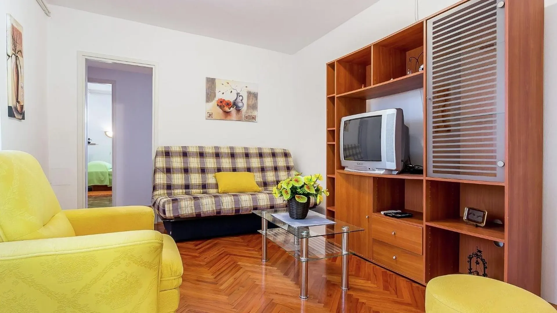 Lovely Apartment Only 500 M From The Sea Pomer